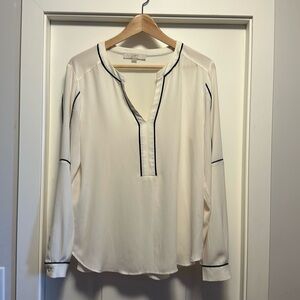 Loft long sleeve cream/black top medium